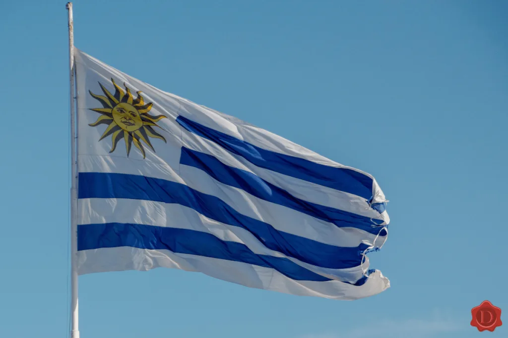 Cuánto cuesta registrar una marca en Uruguay?